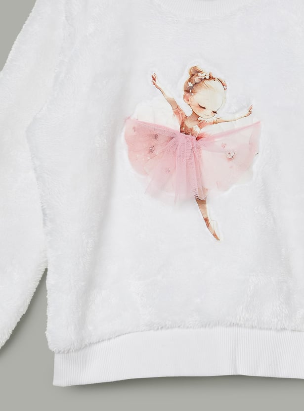 FAME FOREVER Girls Applique Fuzzy Sweatshirt