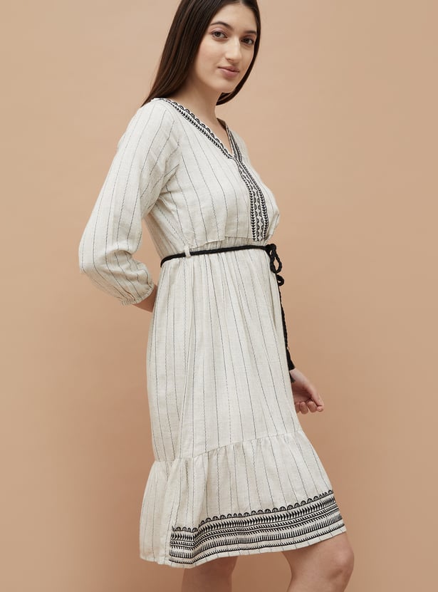 FAME FOREVER Solid Tie-Up A-Line Dress