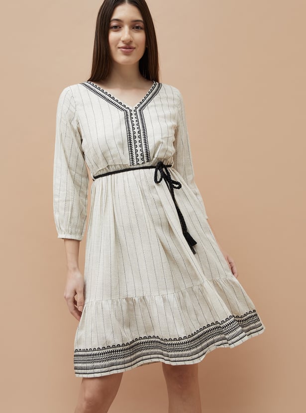FAME FOREVER Solid Tie-Up A-Line Dress