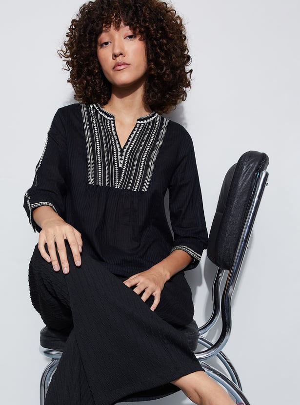 FAME FOREVER Embroidered Top