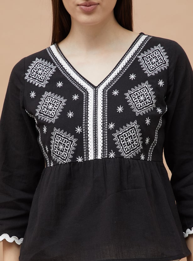FAME FOREVER Embroidered Top