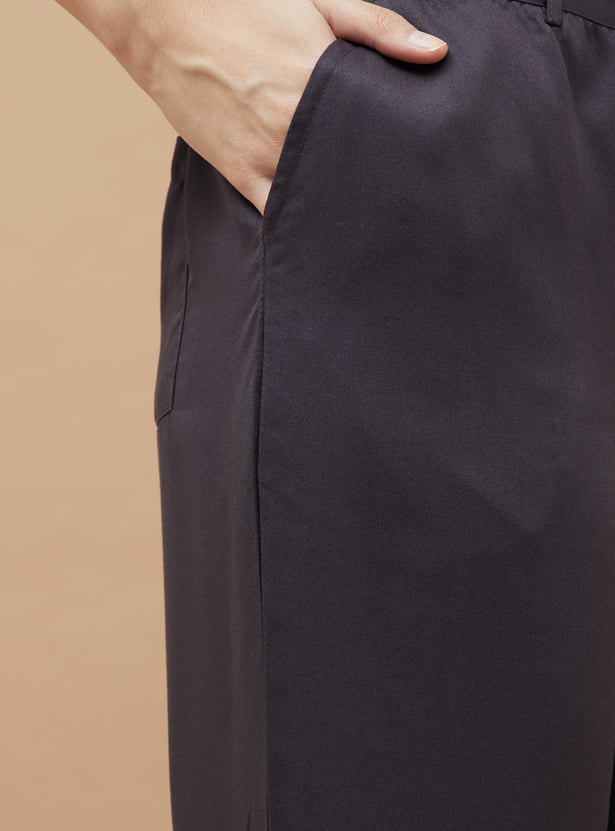 FAME FOREVER Solid Straight Trousers