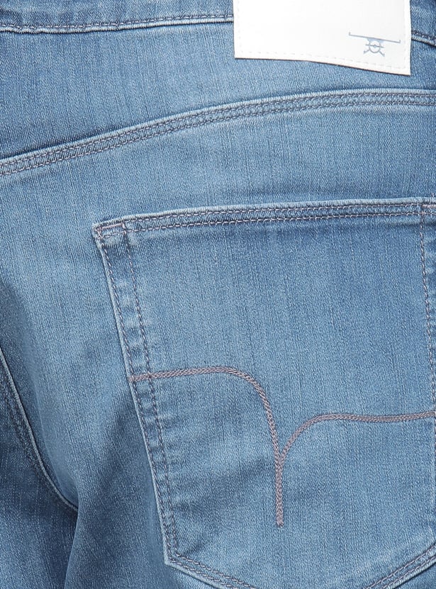 FLYING MACHINE Washed Mankle F21 Jeans (Regular Tapered)