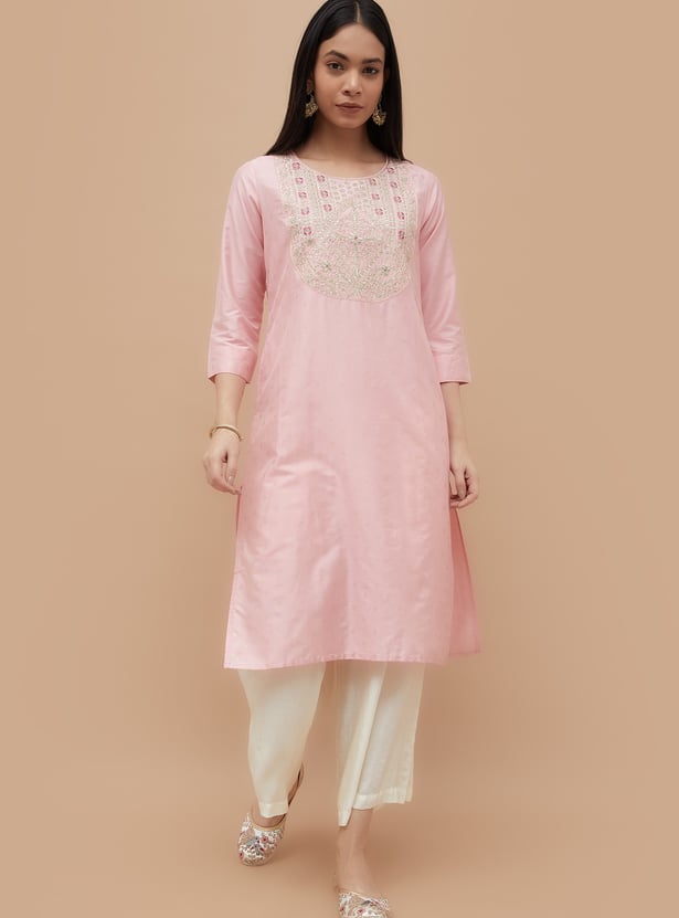 MELANGE Embroidered Straight Kurta