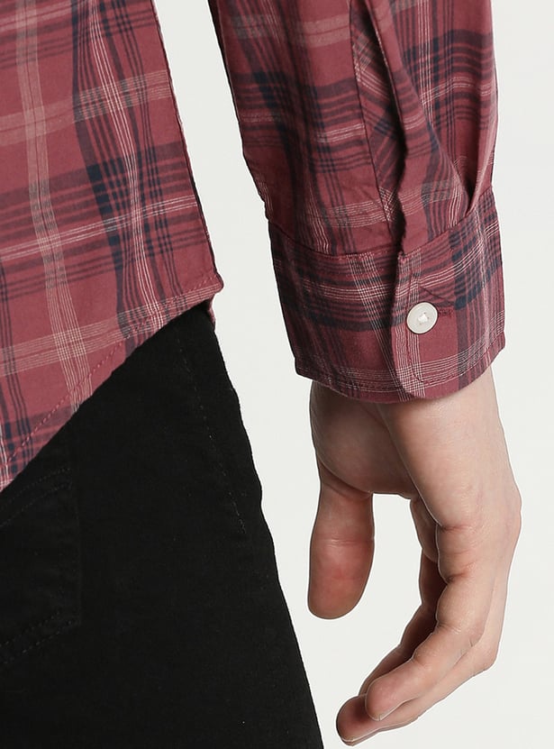AMERICAN EAGLE Checked Regular Fit Shirt