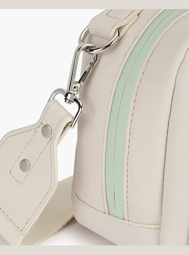 FASTRACK Solid Handheld Bag