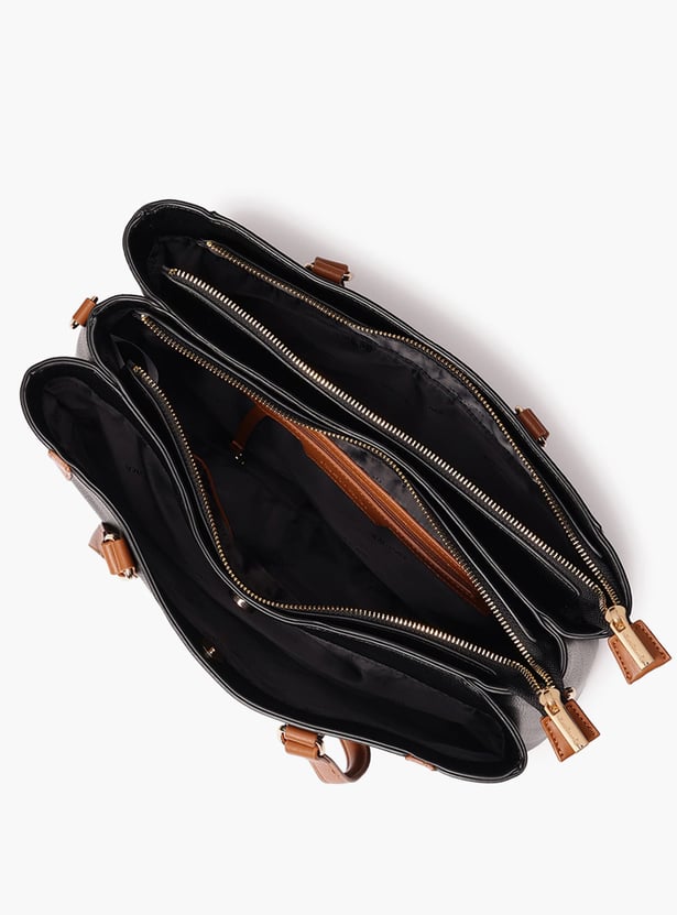 FASTRACK Solid Shoulder Bag