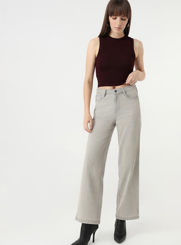 KRAUS Solid Crop Top