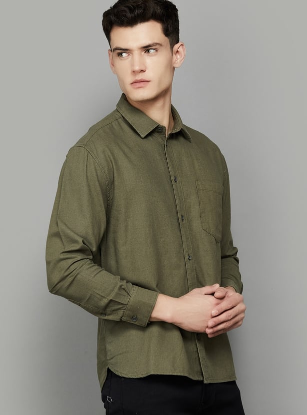 SPYKAR Solid Slim Fit Shirt