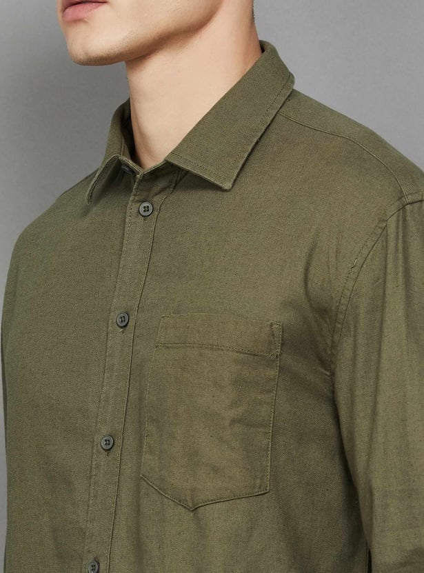 SPYKAR Solid Slim Fit Shirt