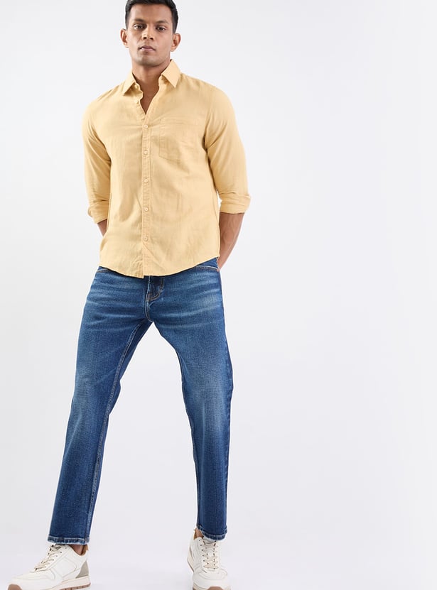 SPYKAR Solid Slim Fit Shirt
