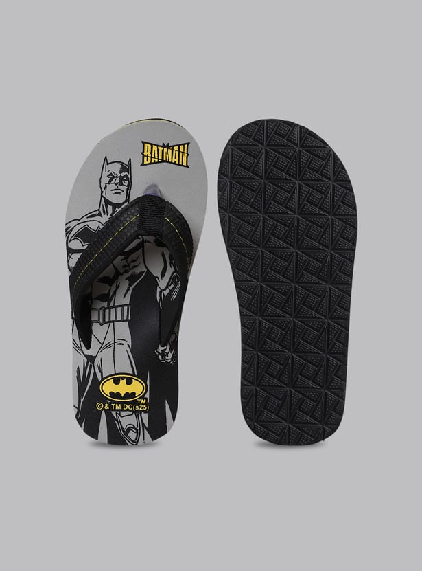 BIOWORLD Boys Batman Print Slippers