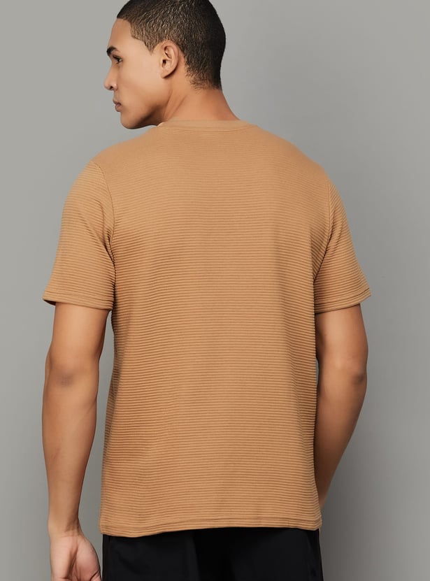 PUMA Textured T-shirt