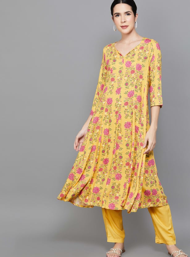 W Floral Print Flared Kurta Set