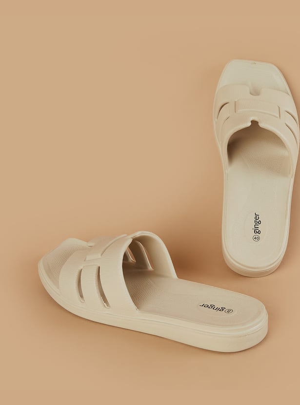GINGER Textured Cut-Out Flats