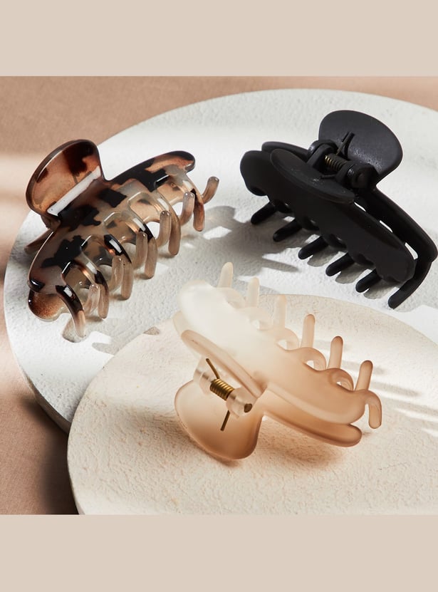 FAME FOREVER Assorted Clutchers - Pack of 3