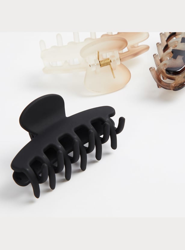 FAME FOREVER Assorted Clutchers - Pack of 3