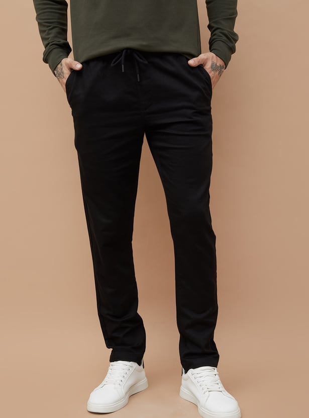 FAME FOREVER Solid Regular Fit Trousers