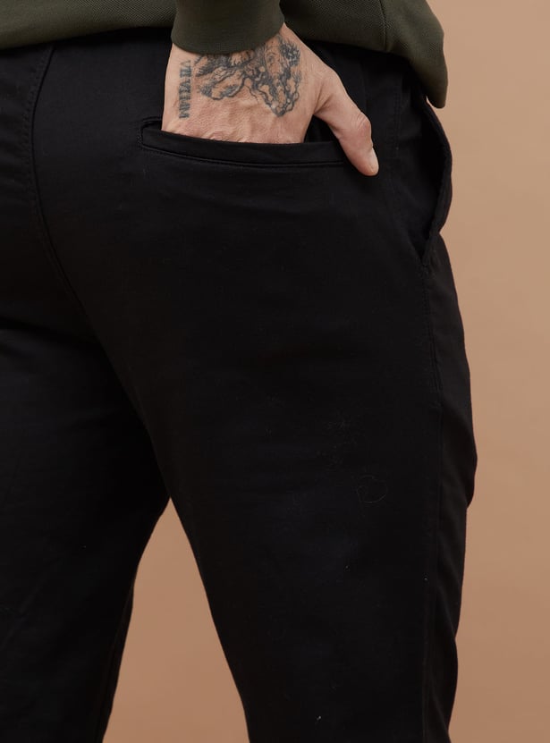 FAME FOREVER Solid Regular Fit Trousers
