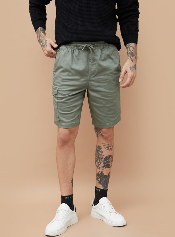 FAME FOREVER Solid Cargo Shorts