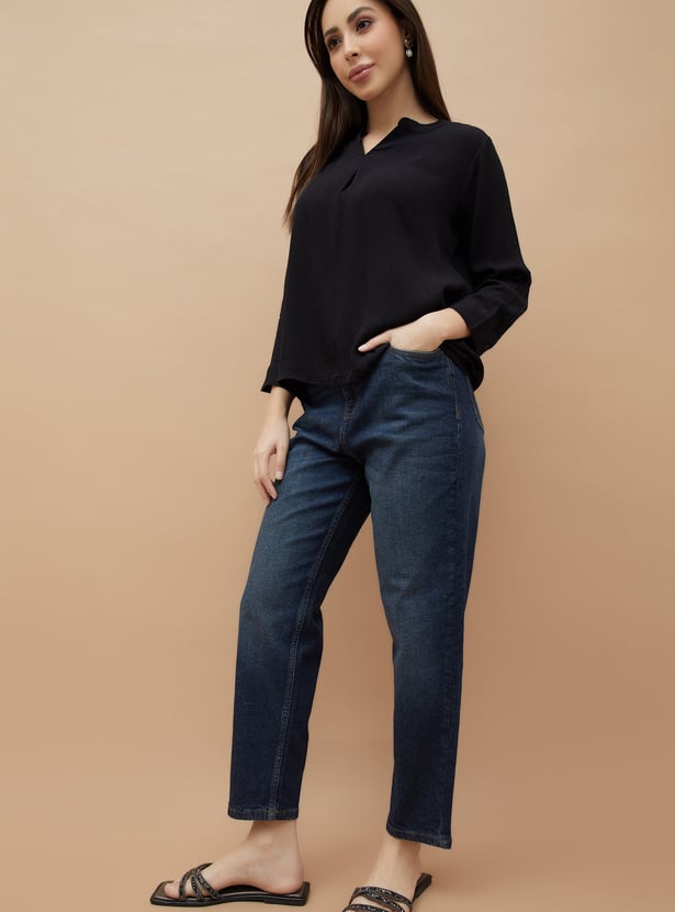 FAME FOREVER Solid Mom Fit Jeans