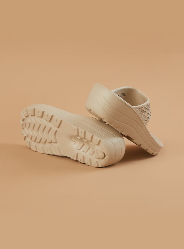 GINGER Textured Platformed Flip-Flops