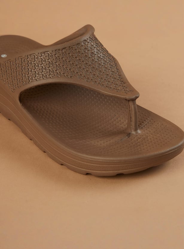 GINGER Textured Platformed Flip-Flops