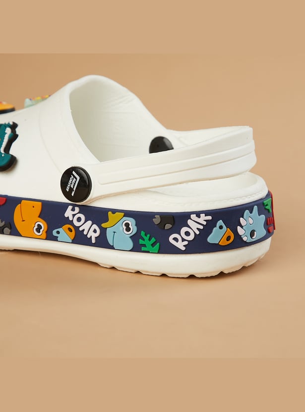 FAME FOREVER Boys Jibbitz Charm Clogs