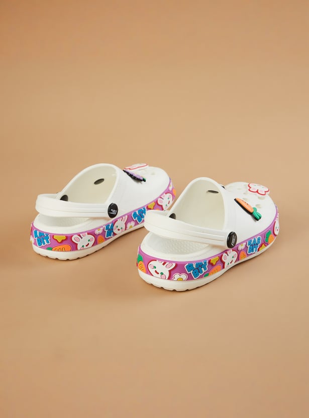 FAME FOREVER Girls Jibbitz Charms Clogs