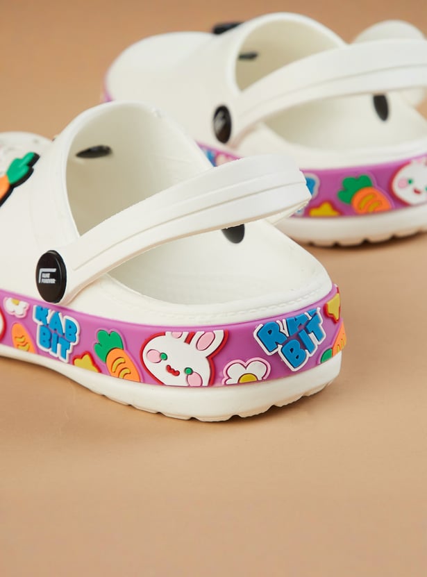FAME FOREVER Girls Jibbitz Charms Clogs