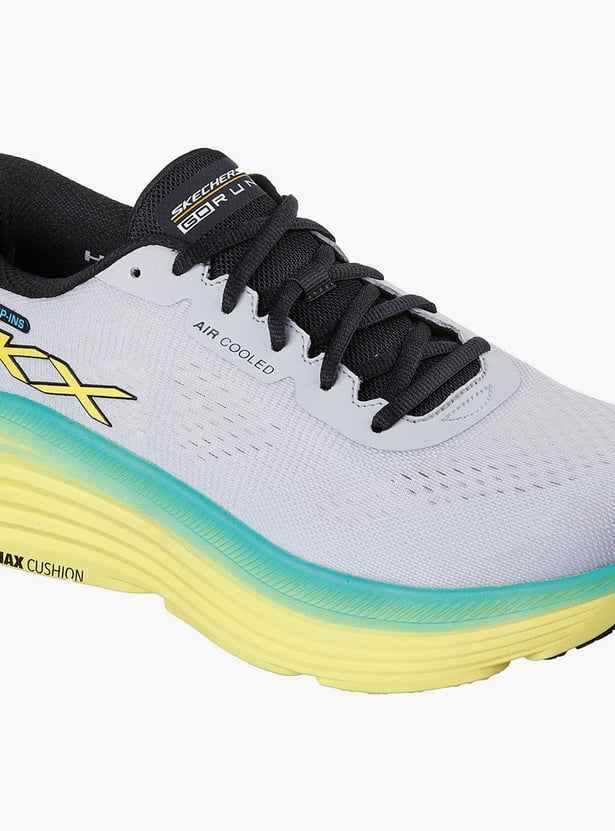 SKECHERS Max Cushioning Endeavour Running Shoes
