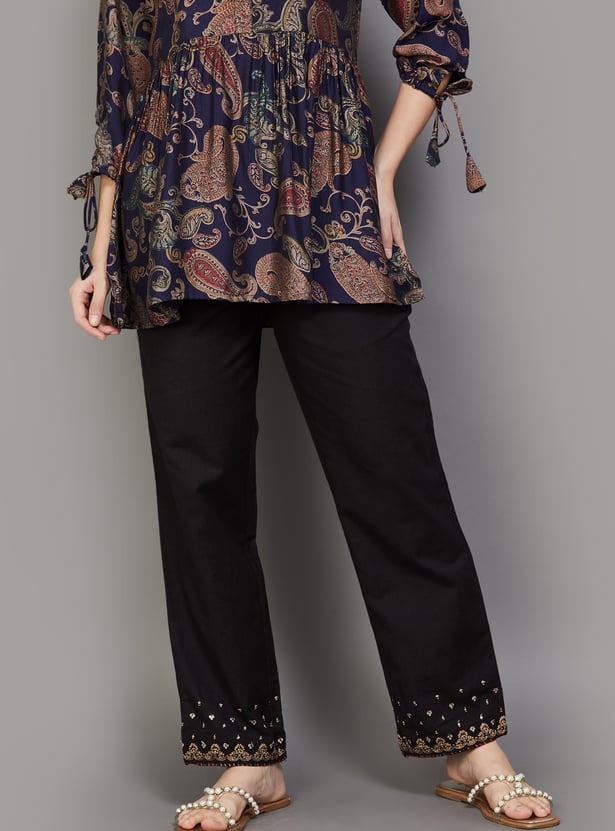 W Embroidered Straight Pants