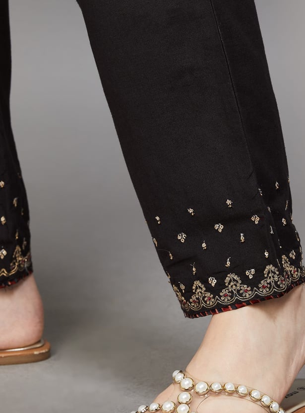 W Embroidered Straight Pants
