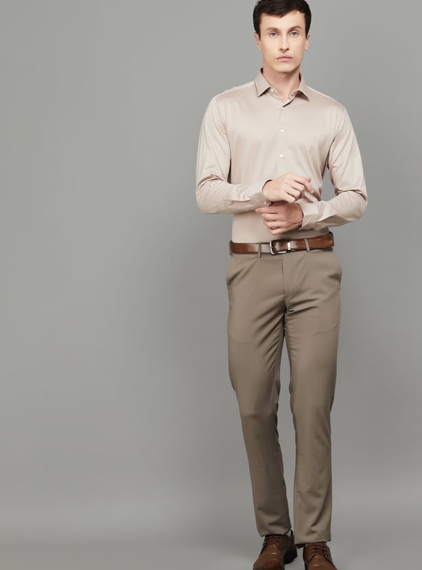 VAN HEUSEN Solid Slim Fit Formal Shirt