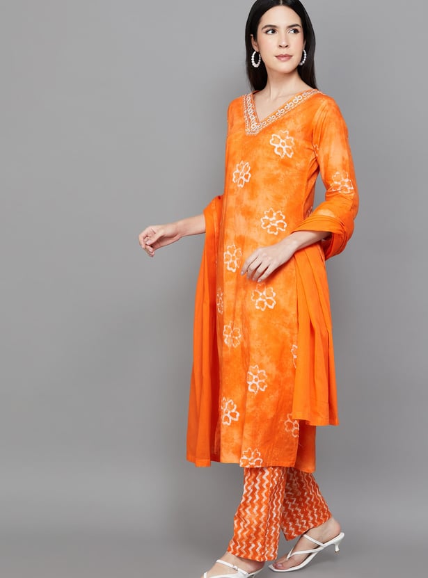 LIBAS Floral Print Straight Kurta Set