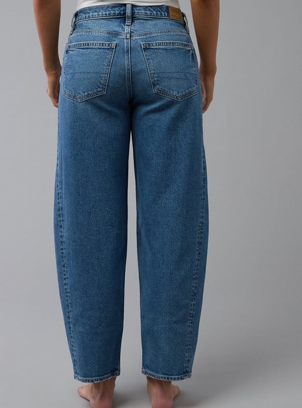 AMERICAN EAGLE Washed Barrel Jeans