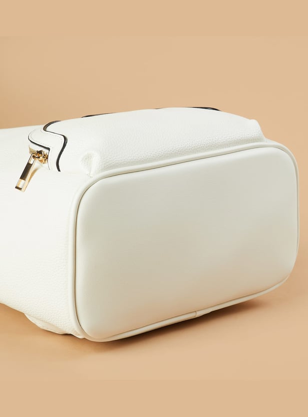 GINGER Textured Backpack