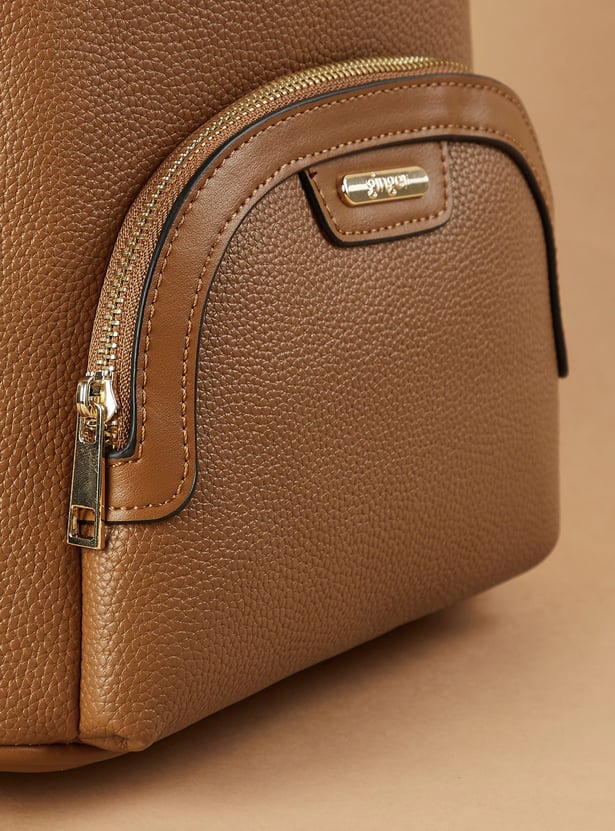 GINGER Textured Backpack