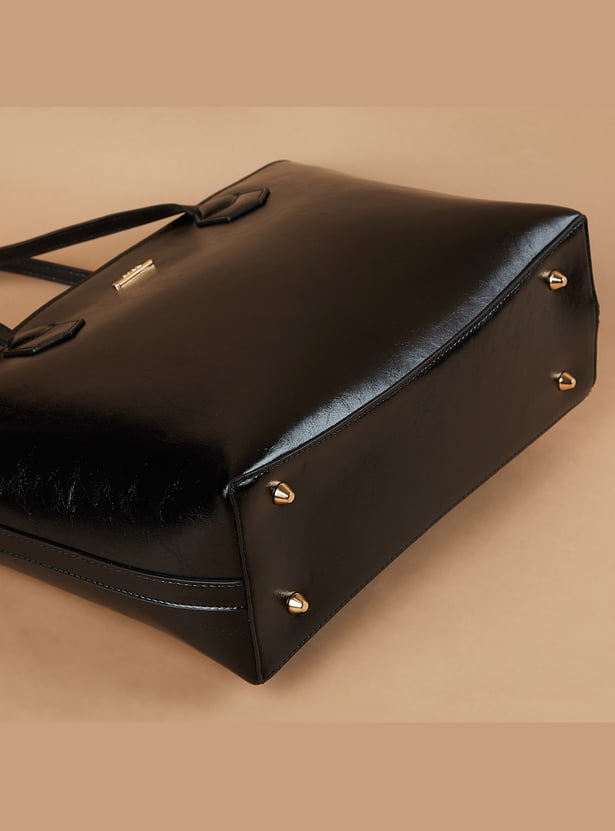 CODE Solid Handheld Bag