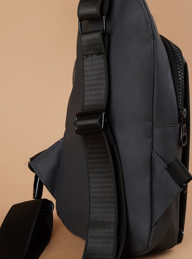 FAME FOREVER Solid Crossbody Backpack