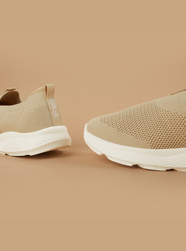 GINGER Knitted Slip-On Sneakers
