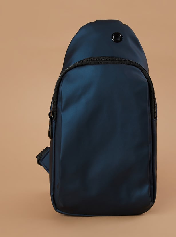 FAME FOREVER Solid Crossbody Backpack