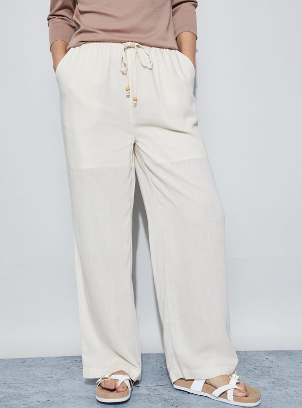 FAME FOREVER Solid Wide-Leg Trousers