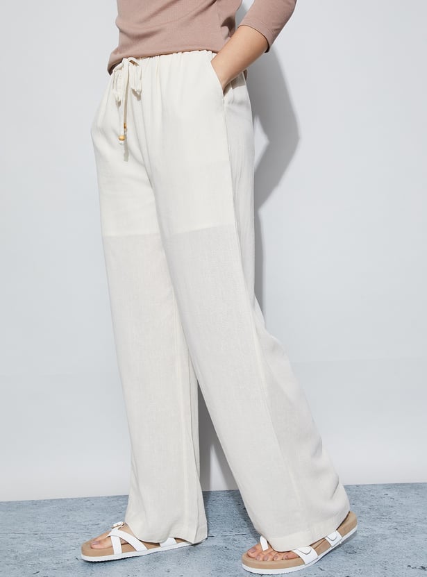 FAME FOREVER Solid Wide-Leg Trousers