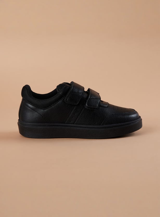 FAME FOREVER Boys Textured Velcro Closure Sneakers