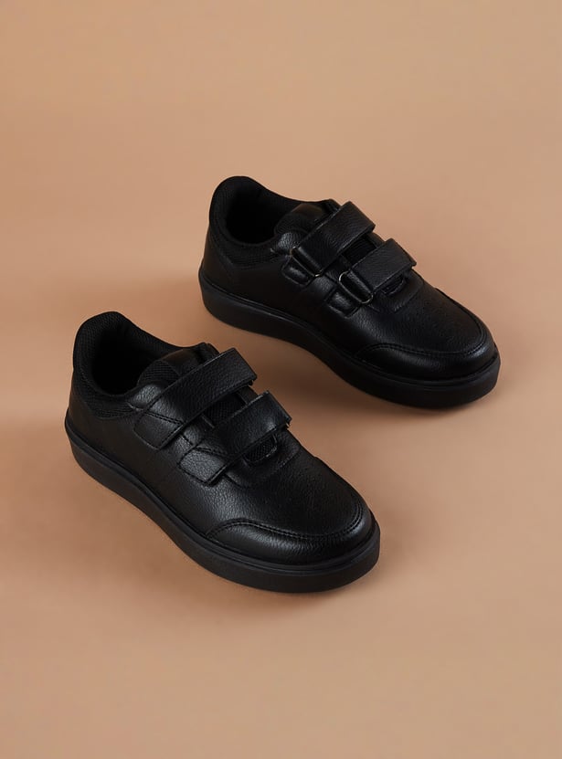 FAME FOREVER Boys Textured Velcro Closure Sneakers