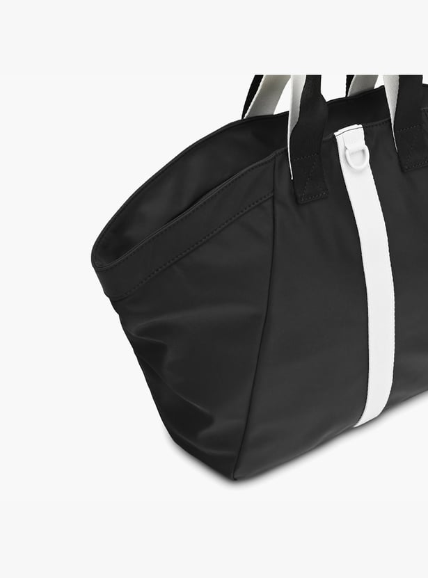 FASTRACK Solid Shoulder Bag
