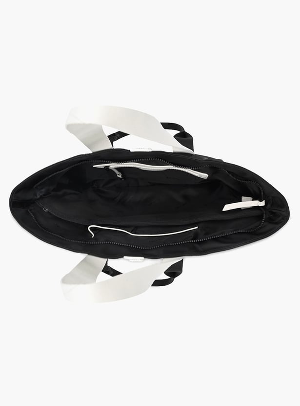 FASTRACK Solid Shoulder Bag