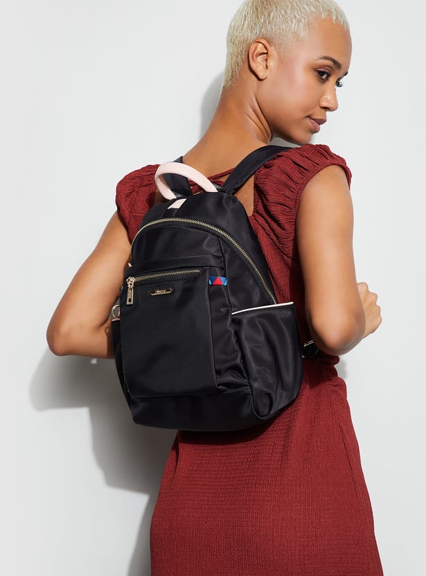 GINGER Solid Backpack