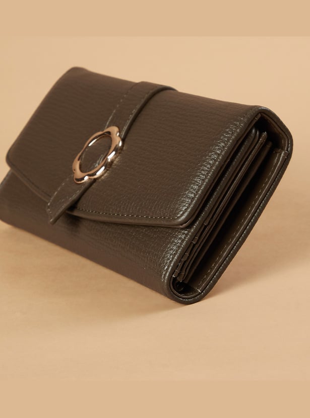 GINGER Textured Tri-Fold Wallet